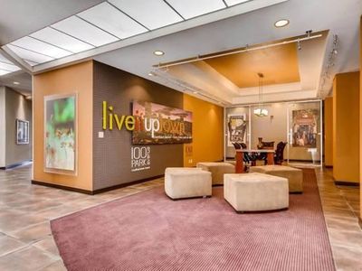 100 Park Ave W APT 607, Denver, CO, 80205