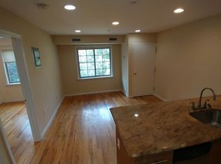 141-29 Pershing Cres #201, Jamaica, NY 11435