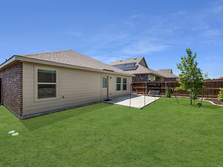 1516 Deerchase Dr — Photo 16
