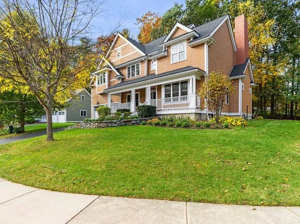 116 Peach Tree Ln, North Andover, MA 01845