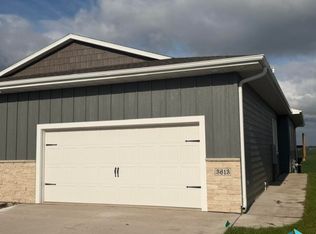 3613 S Heather Ave, Sioux Falls, SD 57106