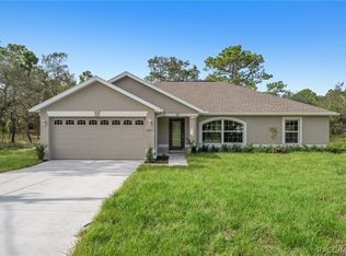 9860 N Sandree Dr, Citrus Springs, FL 34434