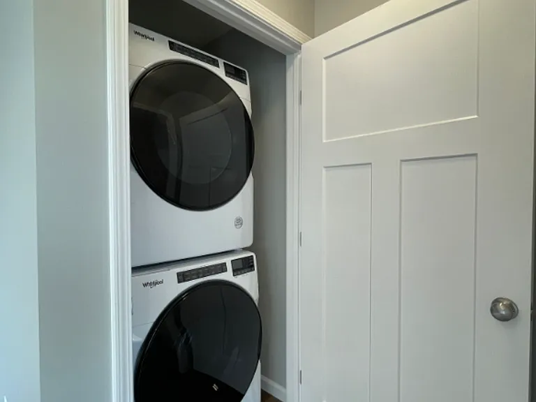 Megan Court Homes — Photo 8