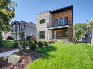 3408 W 60th St, Edina, MN 55410