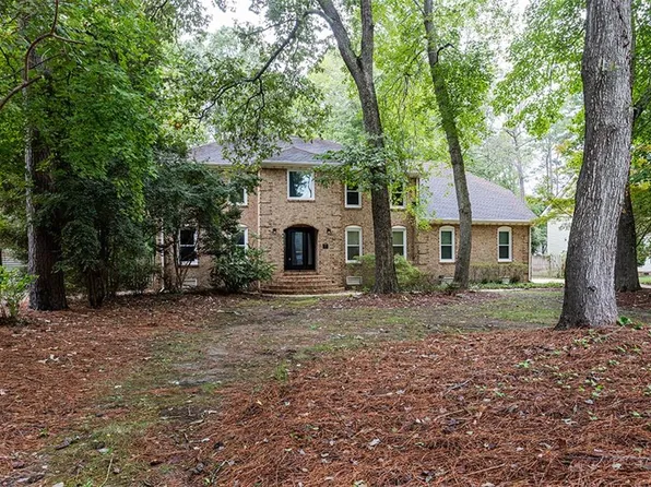 913 Upper Hastings Way, Virginia Beach, VA 23452