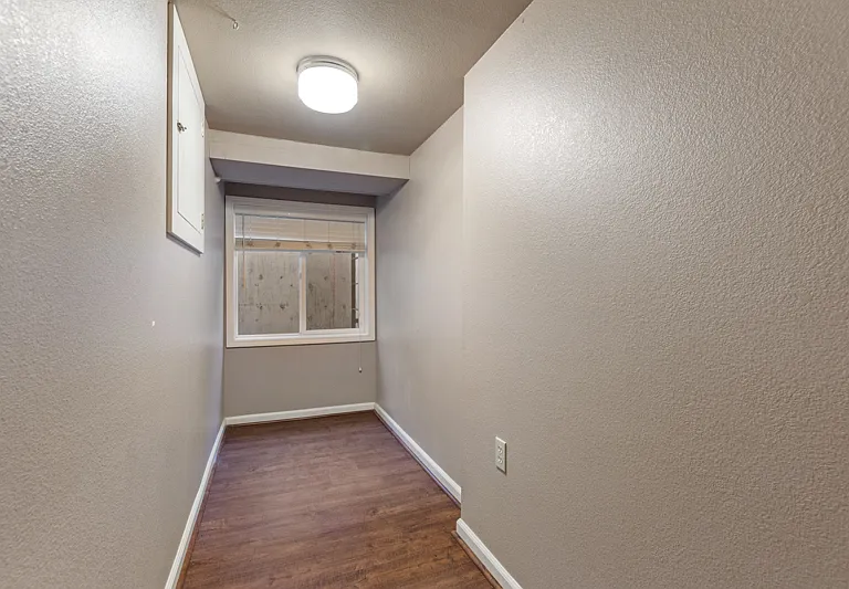 1122 S Arlington Ave — Photo 14