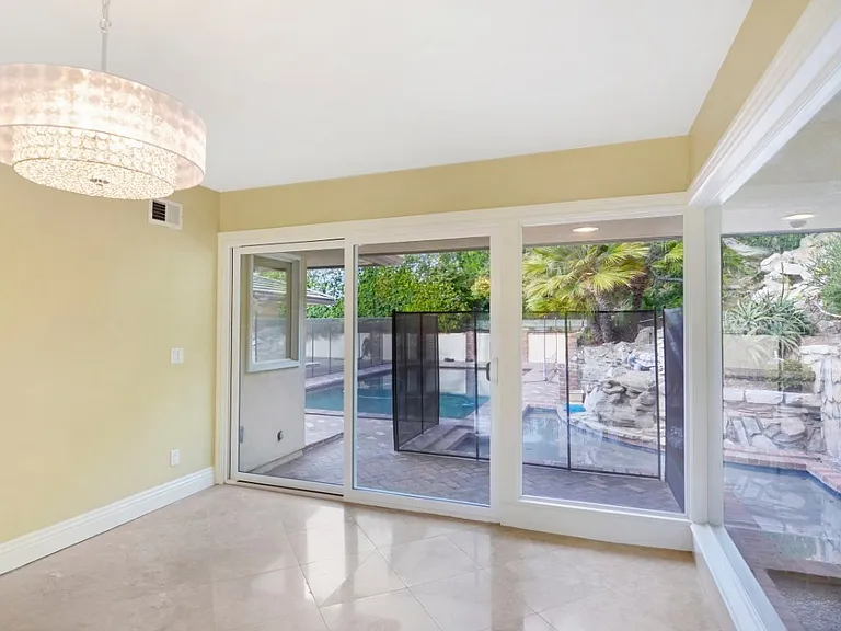 32722 Seven Seas Dr — Photo 12