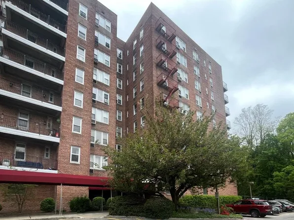 245 Rumsey #2K, Yonkers, NY 10701