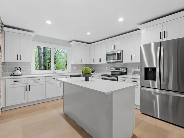 5425 Benton Ave, Edina, MN 55436