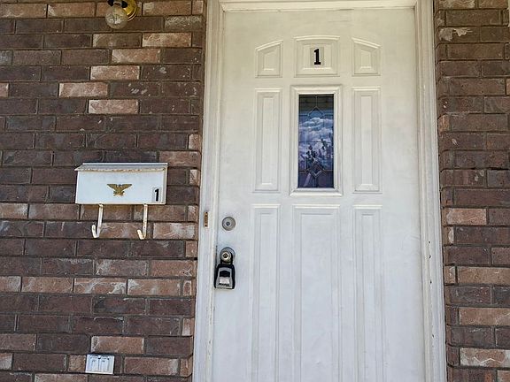 4th image of 413 S 1275 W APT 1