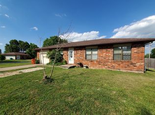 2001 E Sandelwood St, Republic, MO 65738