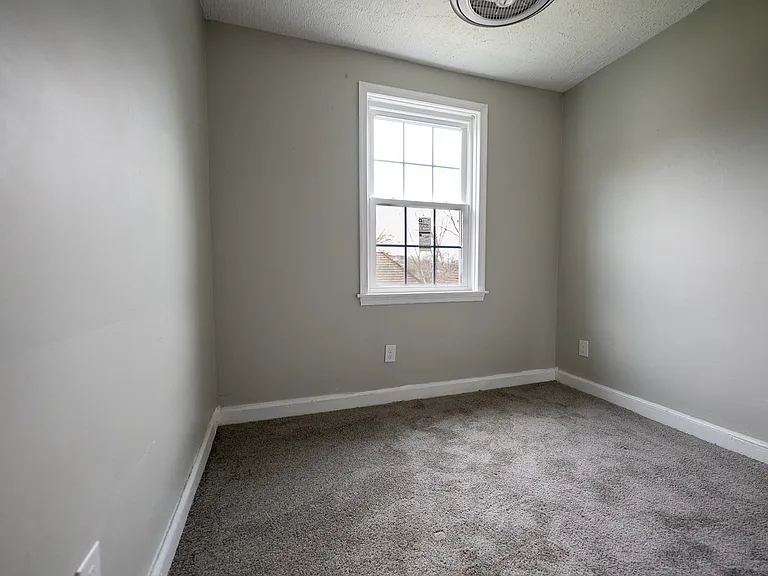 3926 Southern Ave SE #301 — Photo 8