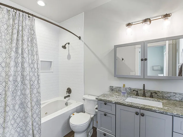317 Meadow Dr — Photo 26