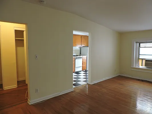 Rented by Brown Harris Stevens | media 7