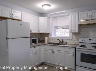 94 Elliot Rd APT G, East Greenbush, NY 12061