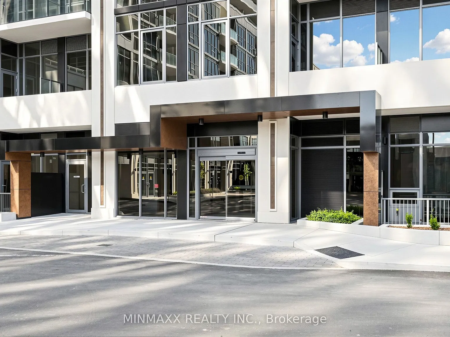 2 bed, $2,099 — Photo 2