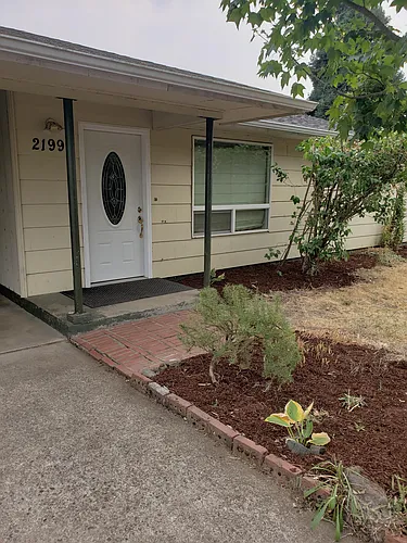 2199 Devos St #1 Photo 1