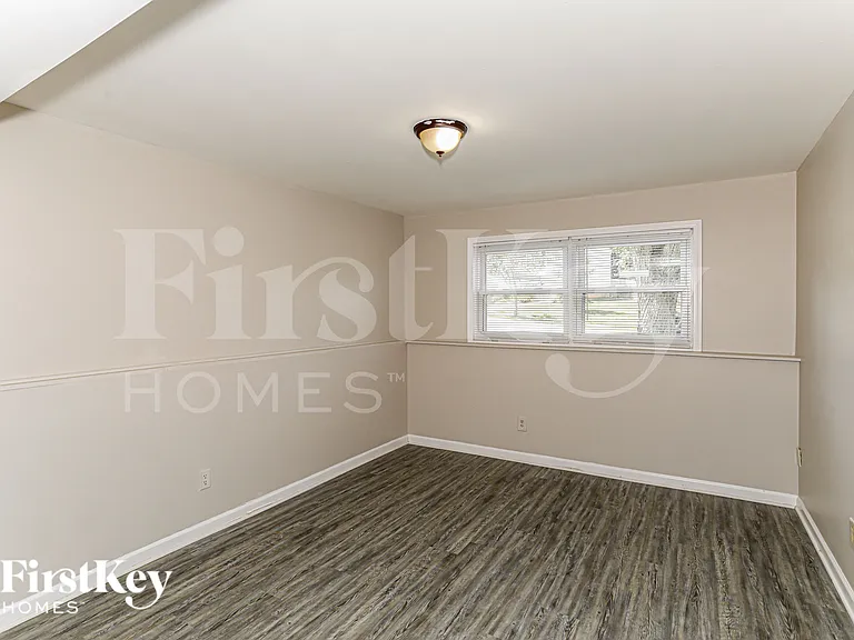 6019 Tridale Ct — Photo 10