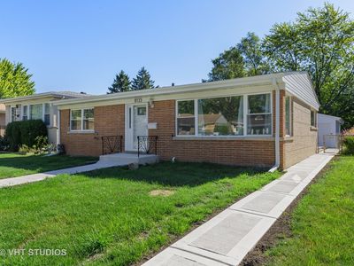 8133 Crawford Ave, Skokie, IL, 60076
