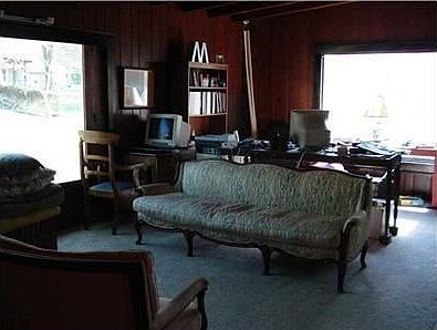 5th image of 110 Lincoln Dr