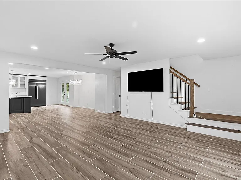 6131 Hartlee Field Rd — Photo 10