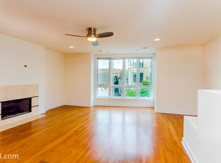 1125 W 19th St #2, Chicago, IL 60608