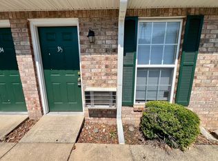 *Upgraded Unit* 1 Bed, 1 Bath Apartment - Ground Level - Free Water!, Murfreesboro, TN 37130