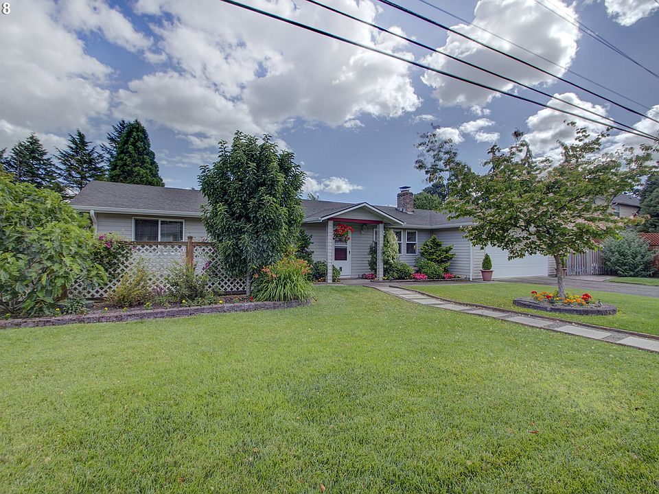 1st image of 8721 NE 99th St