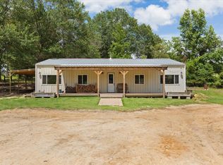 1076 Paw Paw Rd, Gilmer, TX 75645