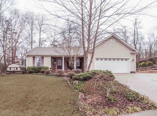 221 Abigail Ln, Greer, SC 29651
