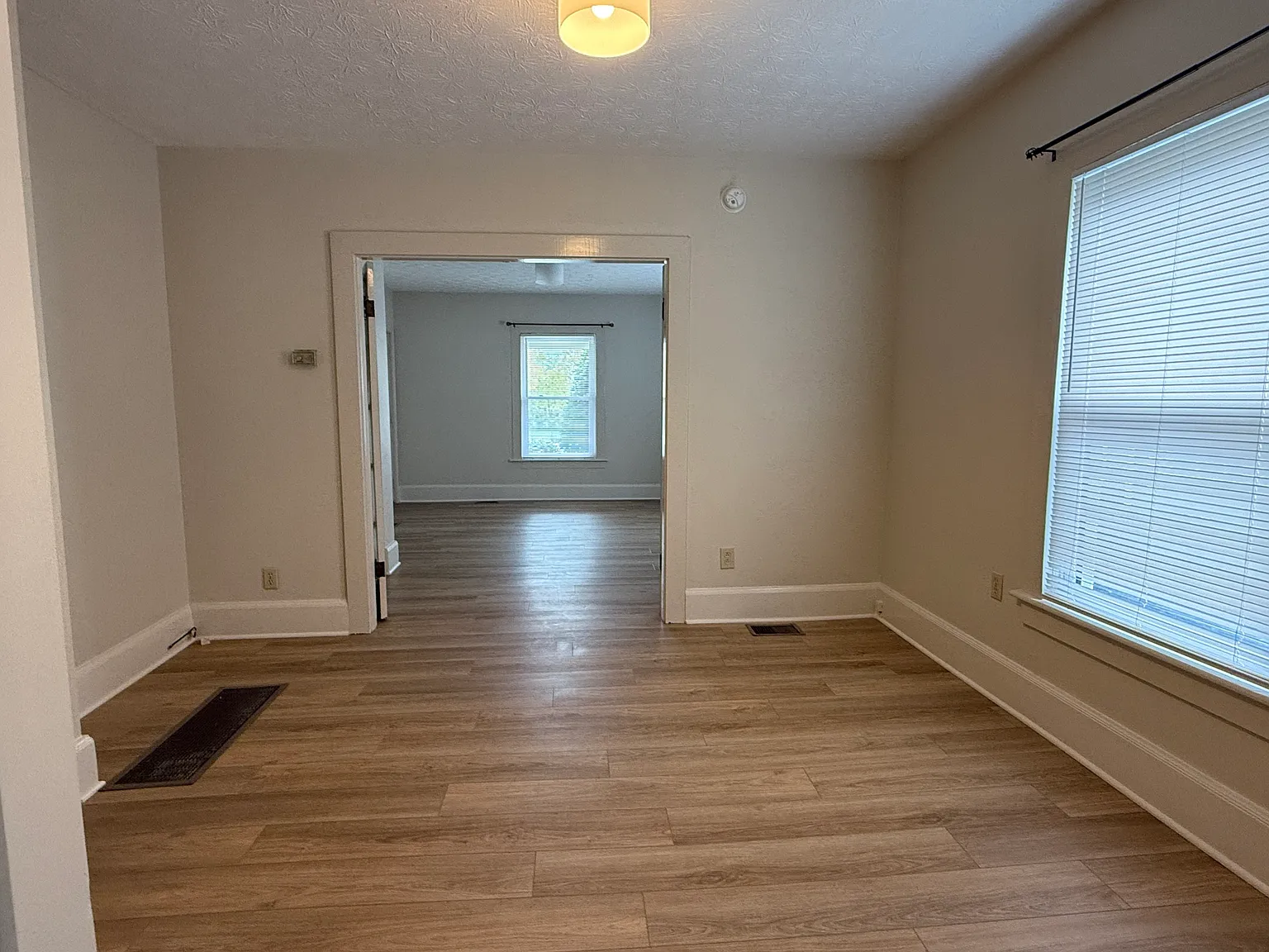 107 Highland Ave — Photo 4