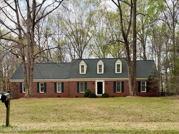 2454 Buckboard Trail, Rocky Mount, NC 27804