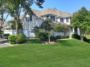 12 Springfield Ln, Basking Ridge, NJ 07920