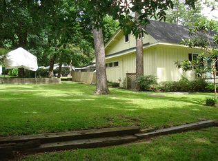 1594 E Pine Lake Cir, Montgomery, TX 77316