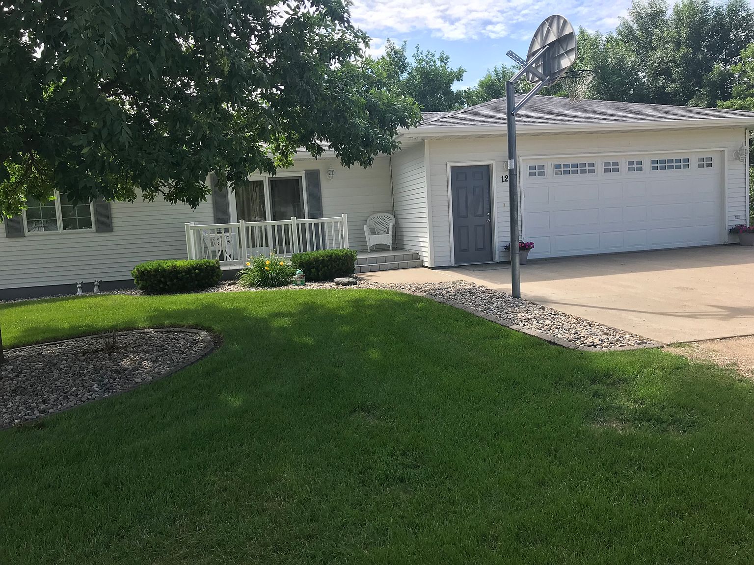 1210 Truesdale Dr, Manvel, ND 58256 Zillow