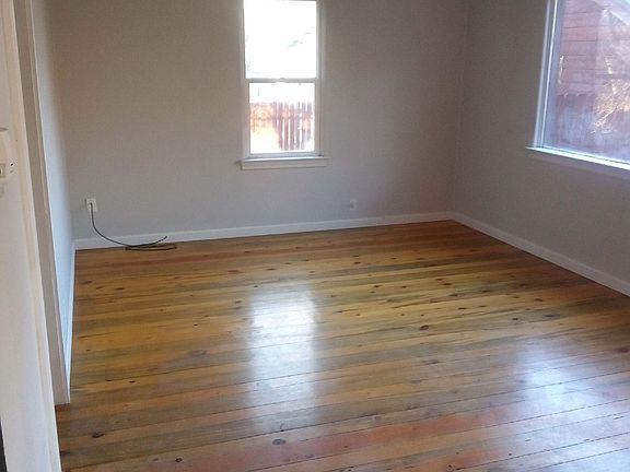 2nd image of 1315 1/2 12th St