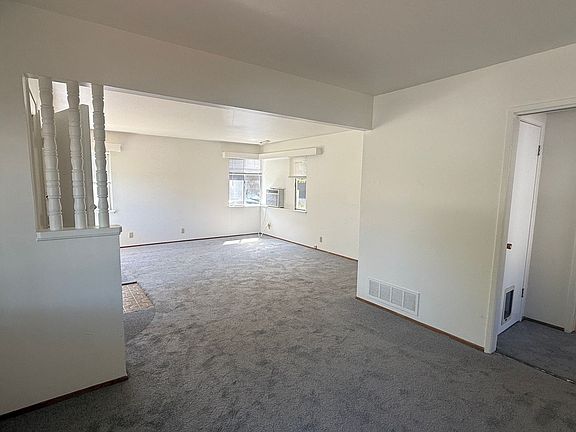 4th image of 529 Callan Ave #1