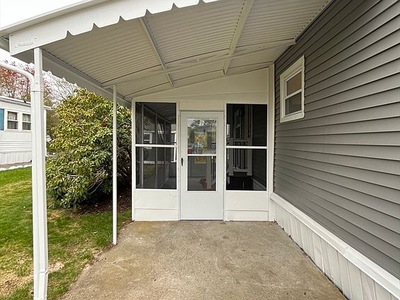 5th image of 10 Holly Rd