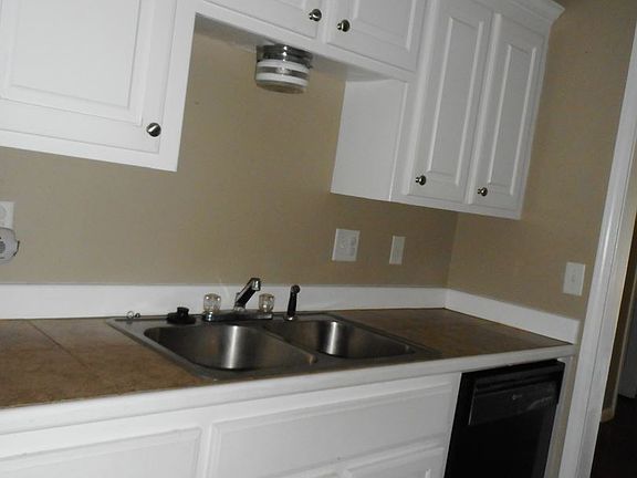 2nd image of 5990 Valerie Dr