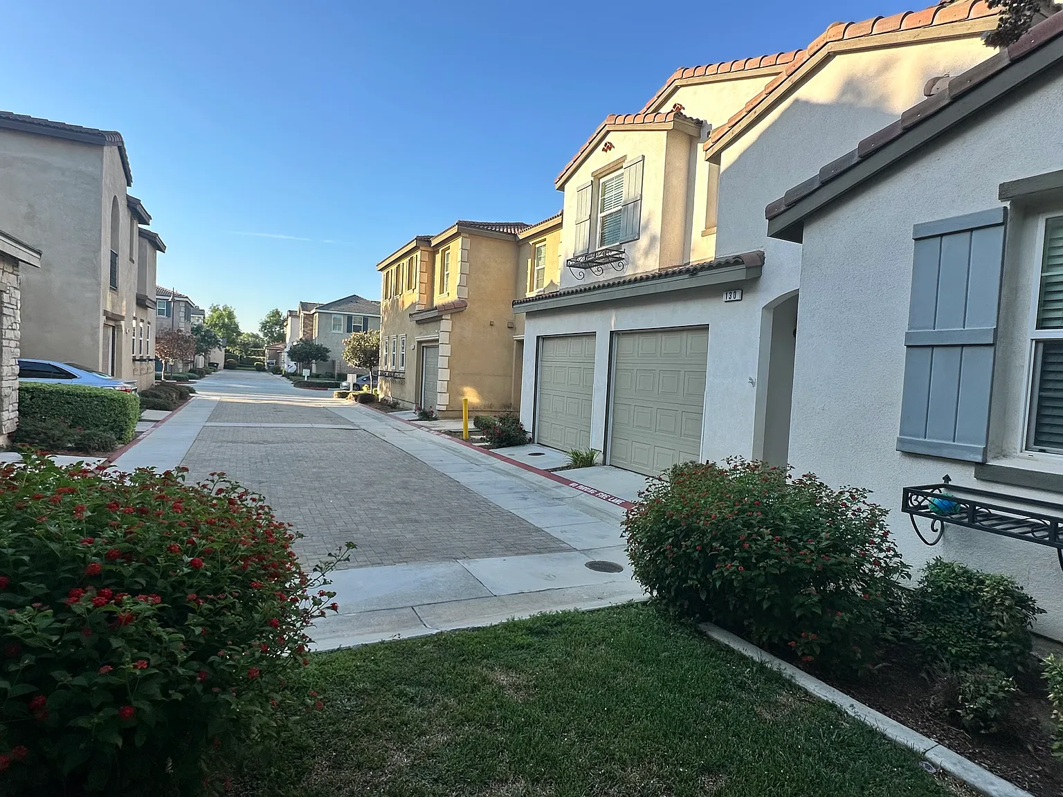 5 bed, 2445 sqft, $3,500 — Photo 3