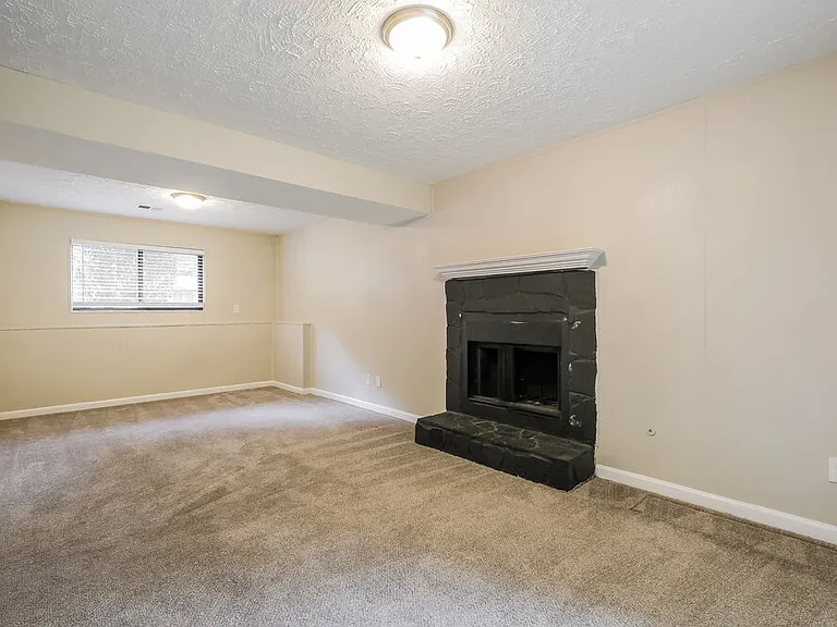 4910 Brookstone Pkwy — Photo 10