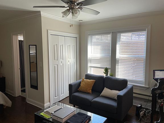 2nd image of 2129-2129 N Dayton St #2129-107