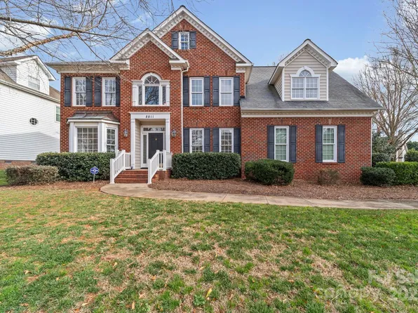 8811 Briarstone Ln, Waxhaw, NC 28173