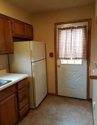 3rd image of 1606 Poplar St