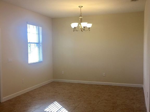 3rd image of 9020 Savannah Magnolia Ln #211