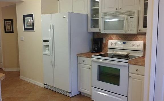 3rd image of 28700 Diamond Dr Unit 104