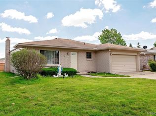 38236 Sumpter Dr, Sterling Heights, MI 48310