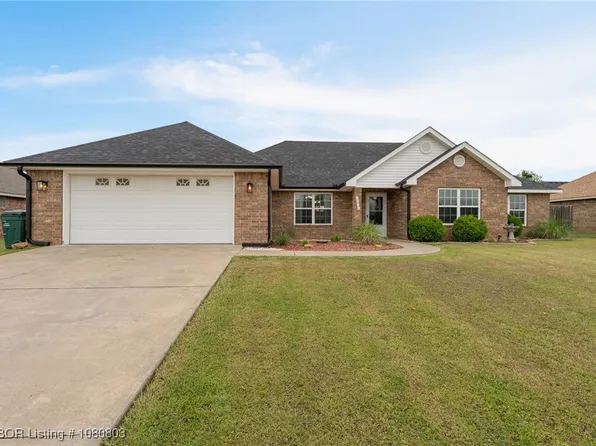 1010 Mattox Ln, Sallisaw, OK 74955