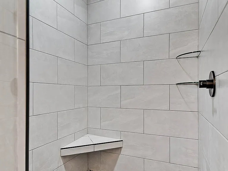 502 W Persimmon St — Photo 16