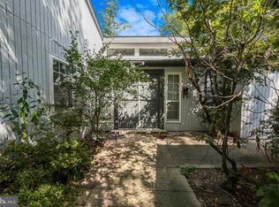 2201 Penfield Ln, Bowie, MD 20716